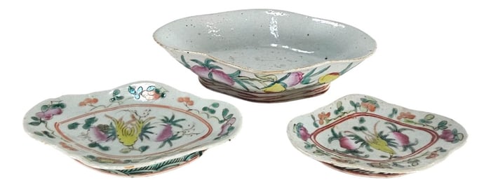 Exquisite Antique Chinese Nyonya Ware – Peranakan Straits Porcelain, Peaches, 3-Piece Set