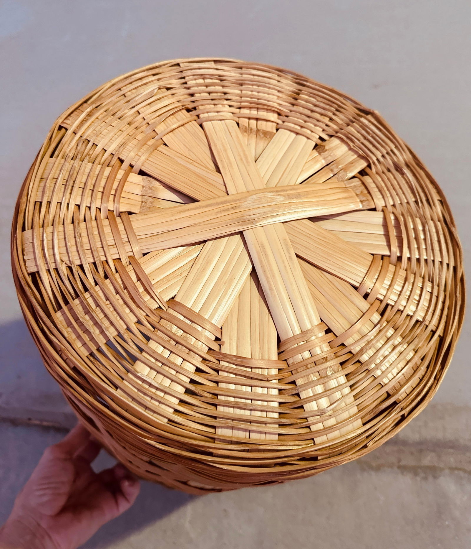 Vintage Split Bamboo Woven Wastebasket - 3