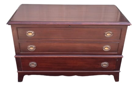 Lane Single Drawer Mahogany Cedar Lined Blanket Chest