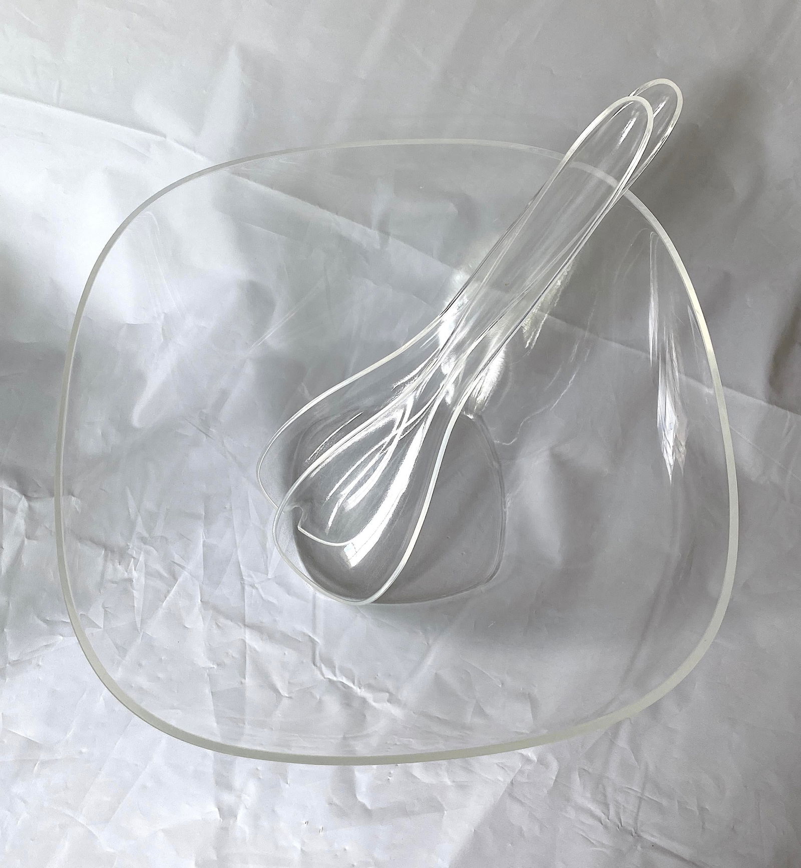 Vintage 1970s Mod Lucite Salad Set With Bowls and Serving Utensils Set- 11 Pieces - 6