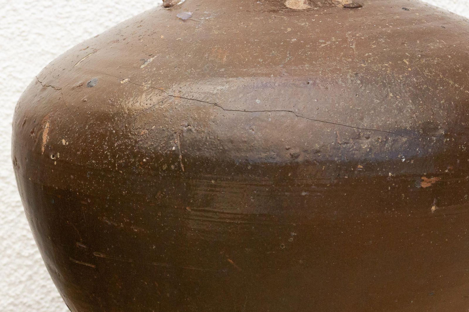 Rustic Rounded Silhouette Martaban Jar - 6