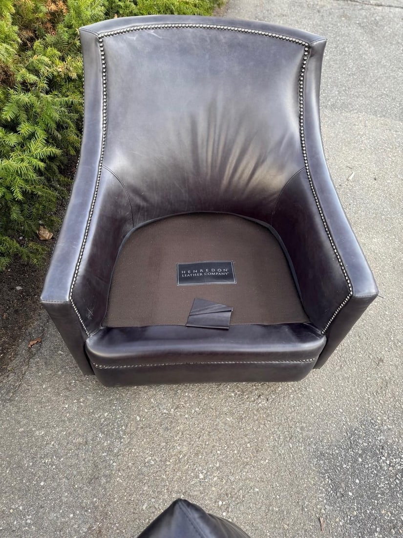 2010s Henredon Leather Swivel Chair - 9