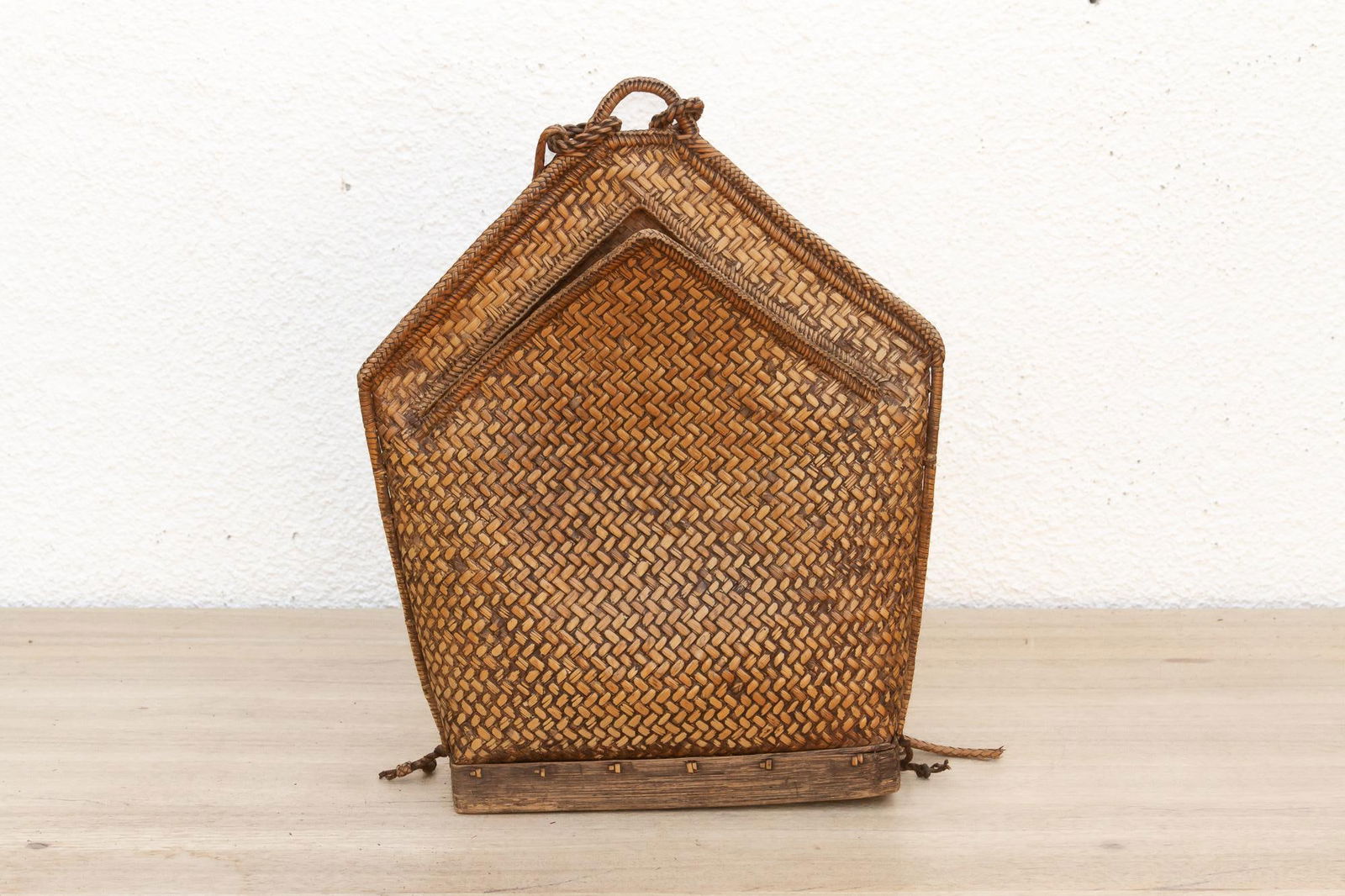 Finely Woven Antique Carrying Backpack - 3