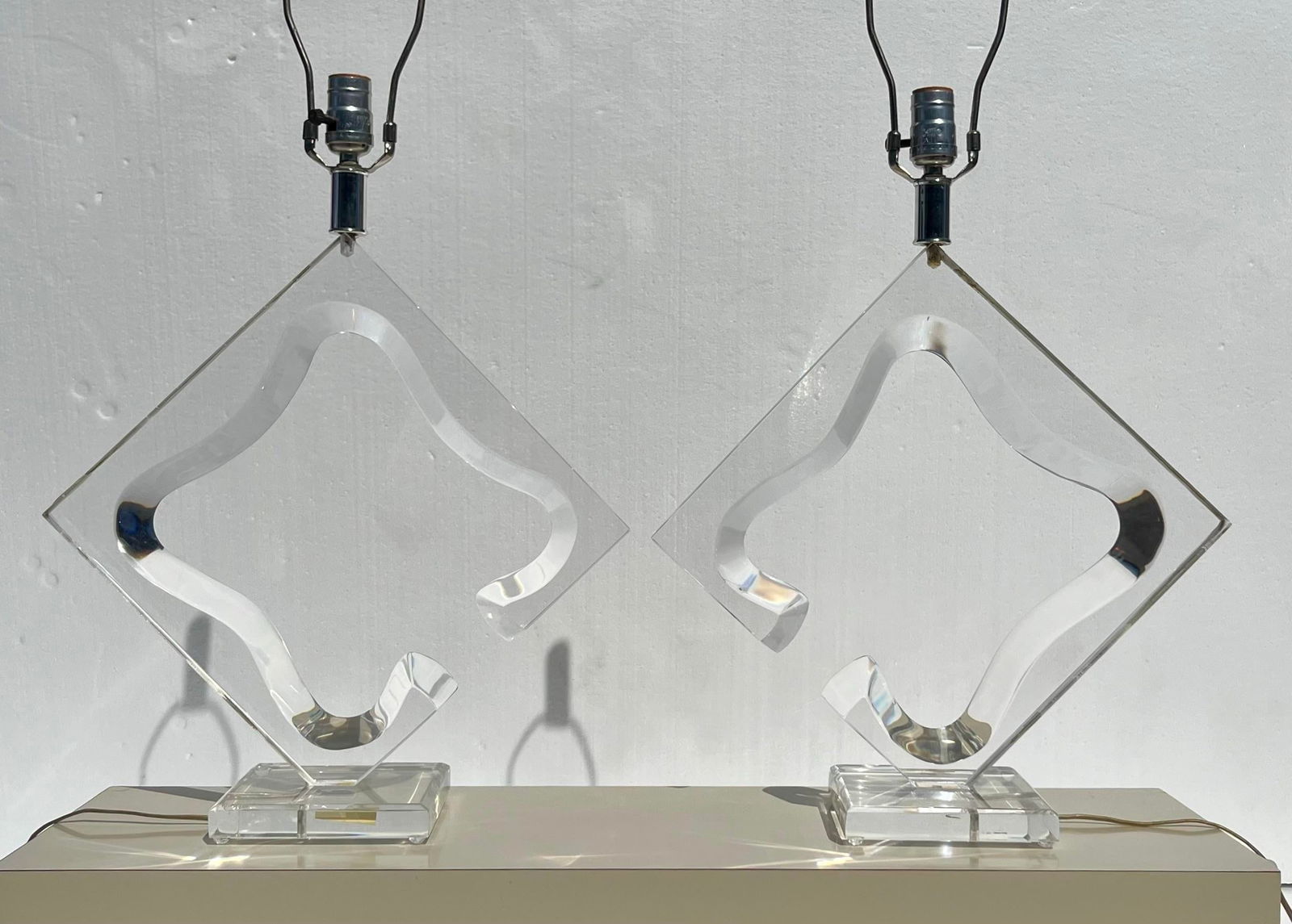 Van Teal Lucite Diamond Table Lamps - A Pair - 3
