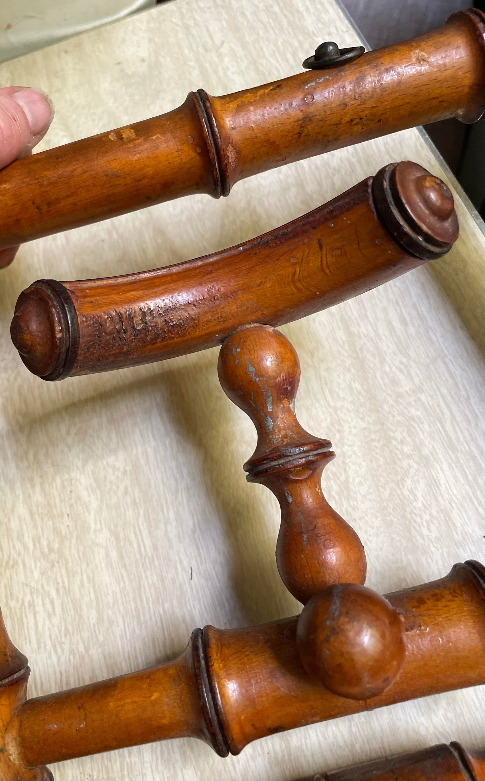 Early 20th Century Cottage Country Rustic French Carved Faux Bamboo Hat & Coat Wall Rack Folding - 4