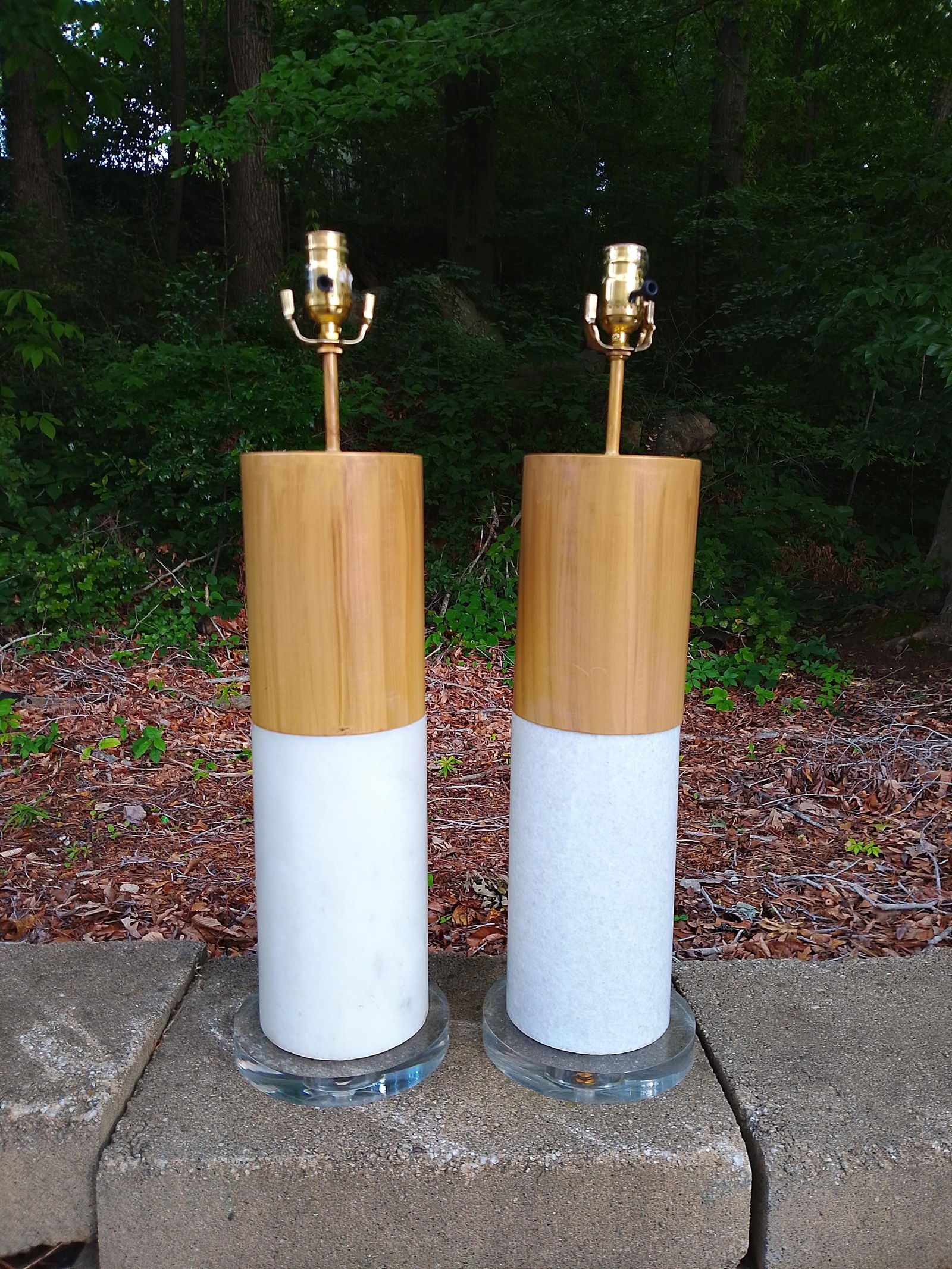 Late 20th Century Contemporary Stone and Lucite Table Lamps - Set of 2 - 2