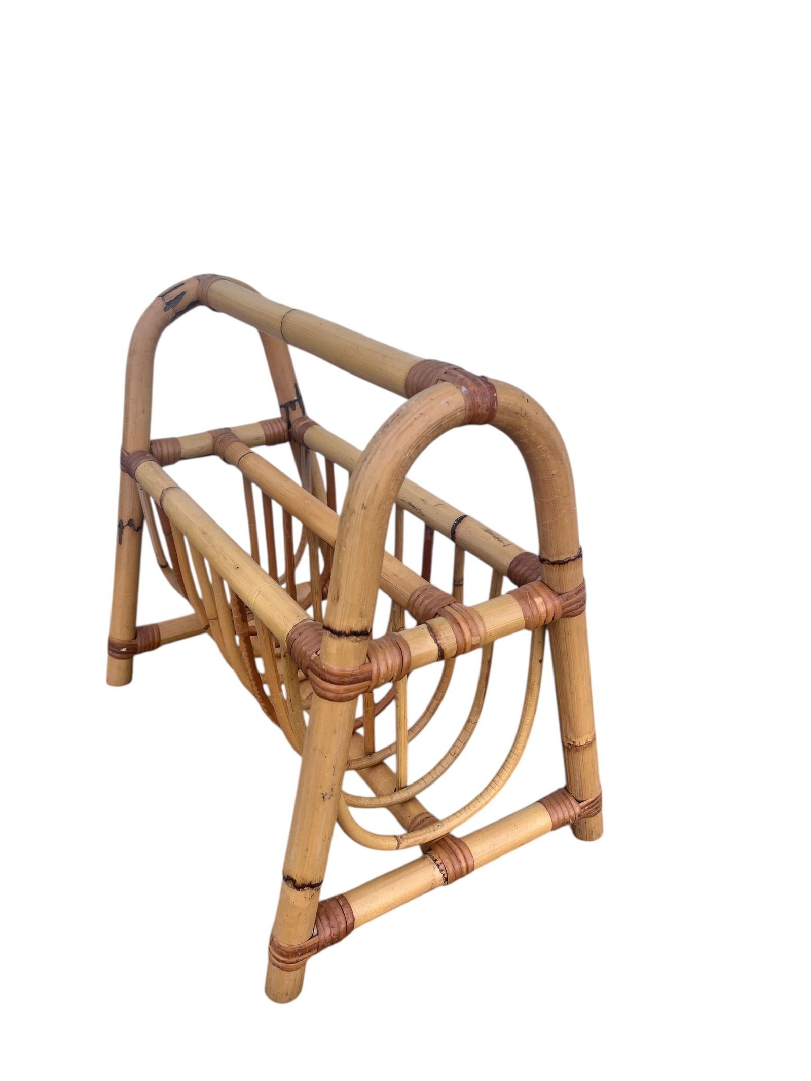 Rattan Wicker 1970's Magazine Rack - 7