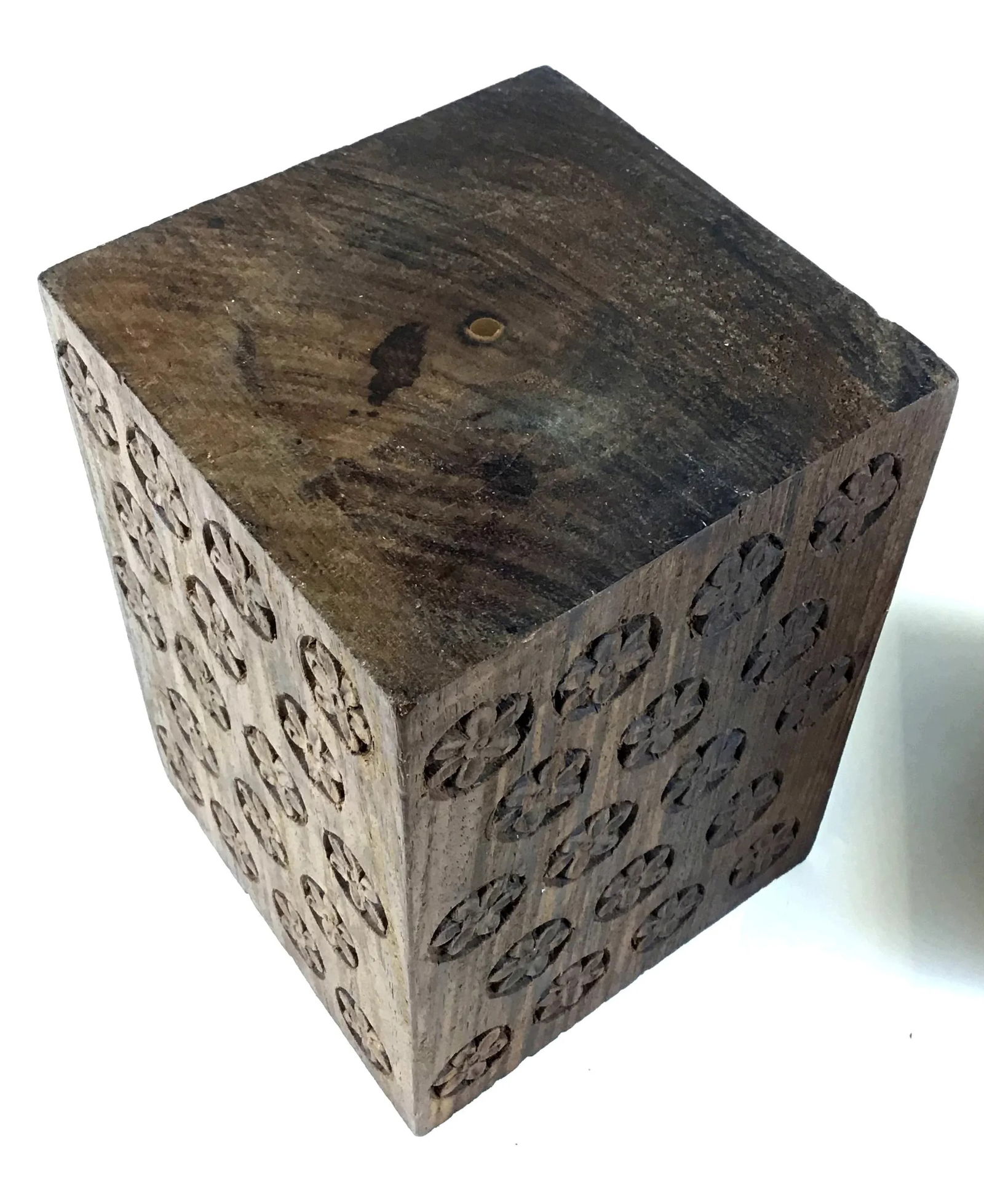 1920s Solid Heavy Wood Carved Covered Box - 7