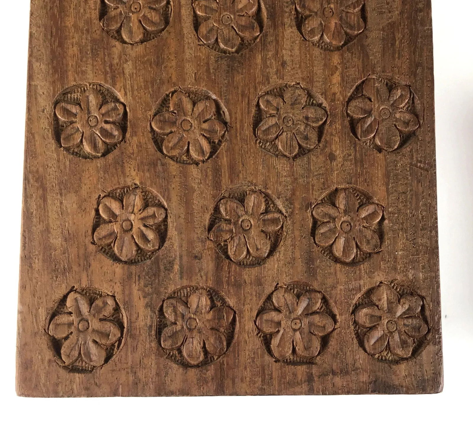 1920s Solid Heavy Wood Carved Covered Box - 9