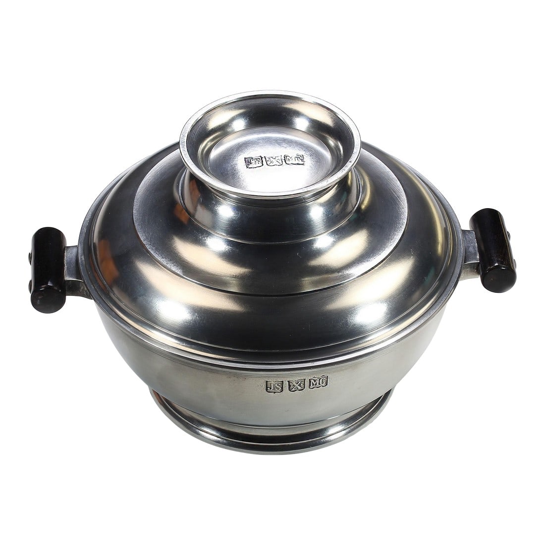 Mid 20th Century John Somers Brazilian Pewter Serving Bowl With Lid/Extra Bowl: John Somers Pewter Serving Dish with Lid – Elegant & Versatile This exquisite pewter serving dish by renowned 20th-century Brazilian pewtersmith John Somers is both functional and collectible.