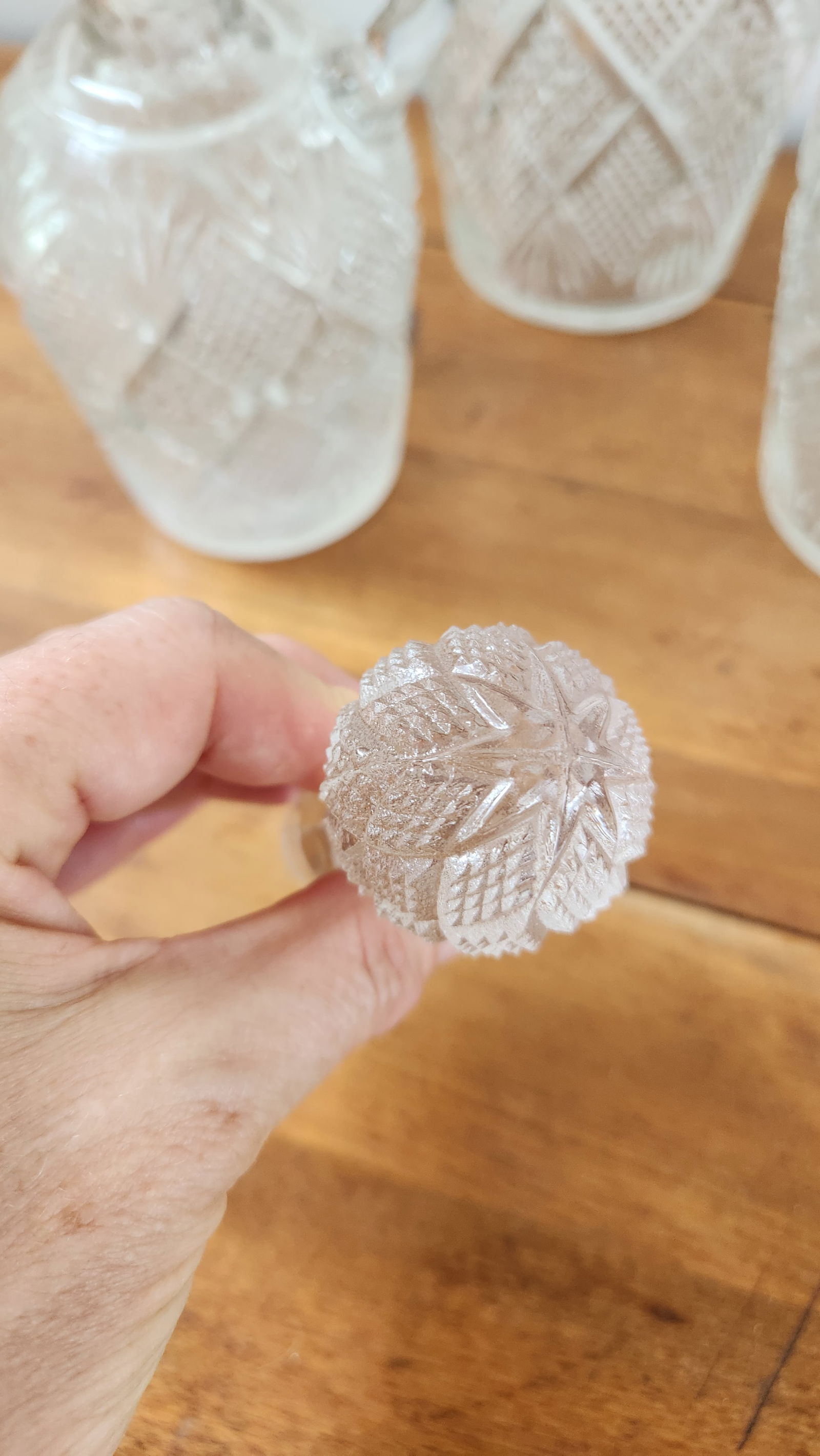 Set of 3 Antique Late 19th Century Brilliant Cut Glass Decanters With Ball Stoppers and Loop Handles - 5