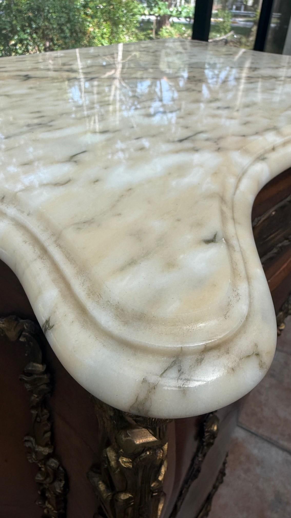 Early 20th Century French Louis XV Style Bombe Cabinet With Shaped Marble Top and Vernis Martin Styl - 8