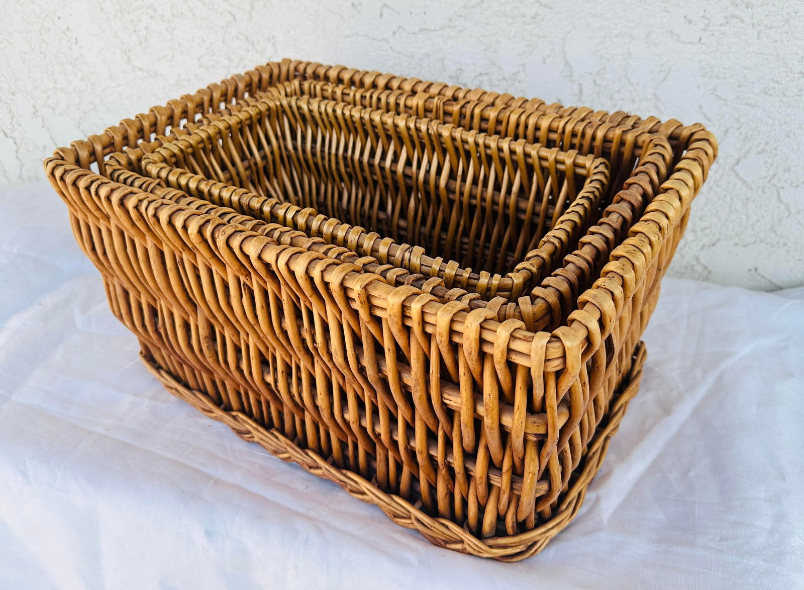 Set of 3 Woven Wicker/Rattan Nesting Baskets - 6