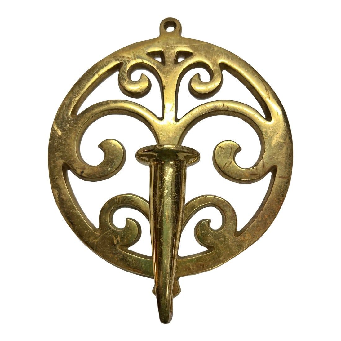 Vintage Circular Brass Wall Candle Scone: Vintage Circular wall candle sconce. This wall sconce adds elegant character as it brightens to your space. This will fit a taper candle that is 1.75" in diameter or thinner. Condition:
