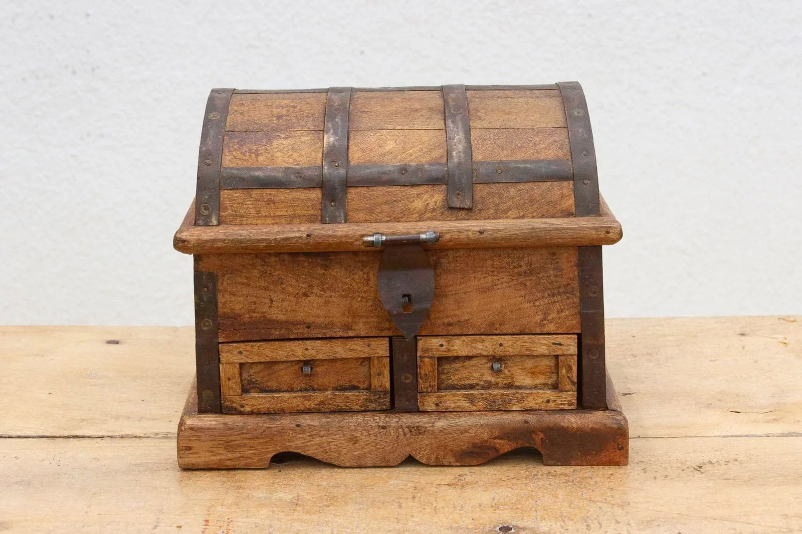 Rustic Wooden Spice Merchant Box - 3