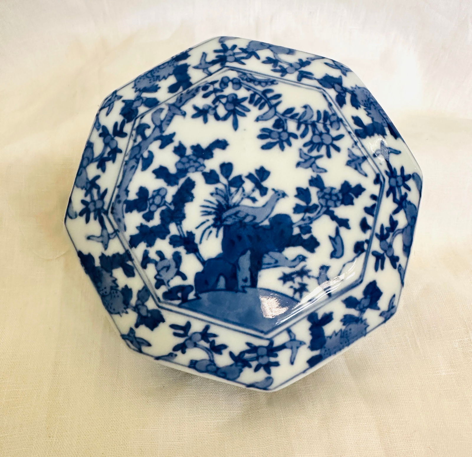 Vintage Blue & White Porcelain Trinket Box - 2