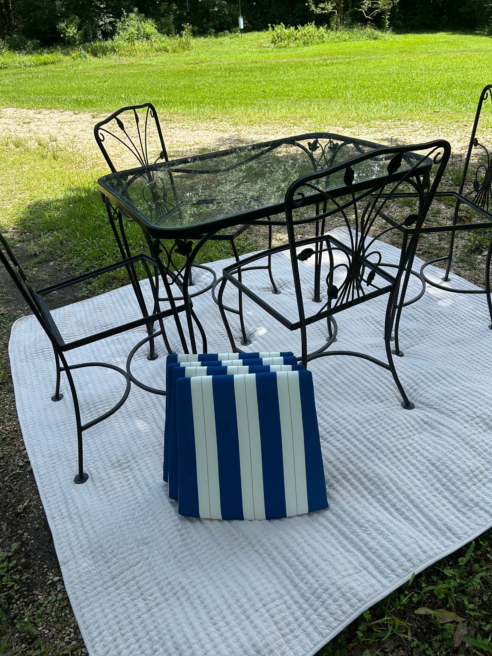 Mid 20th Century Wrought Iron Patio Dining Set Attributed to Salterini - 6