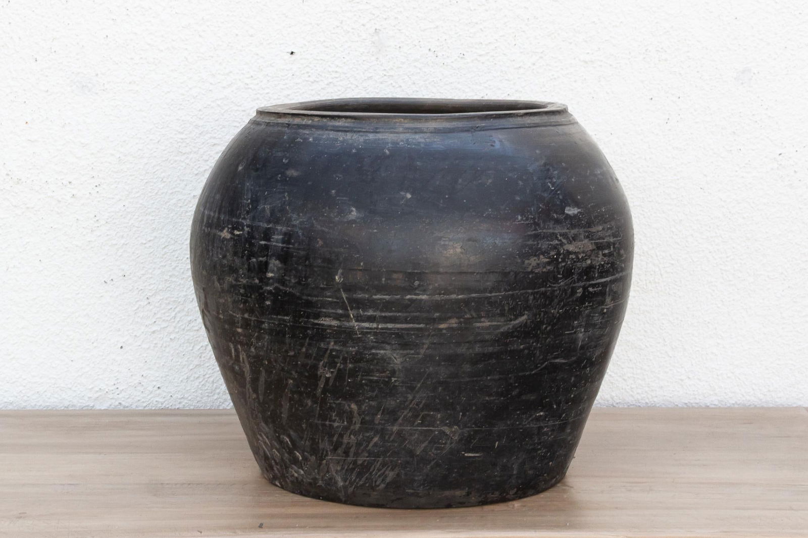 Blackened Earth Clay Urn - 5
