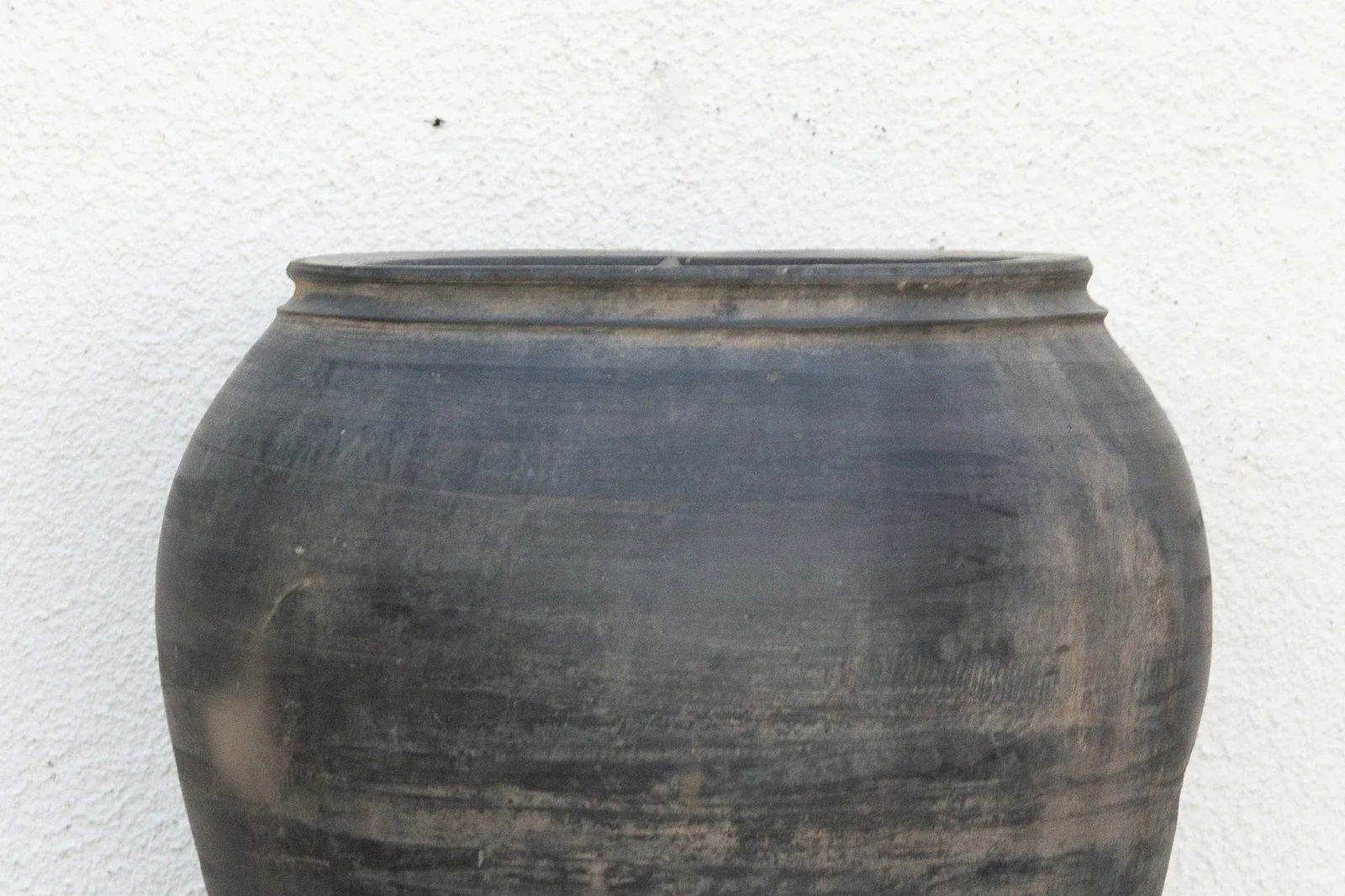 Obsidian Patina Clay Pot - 5