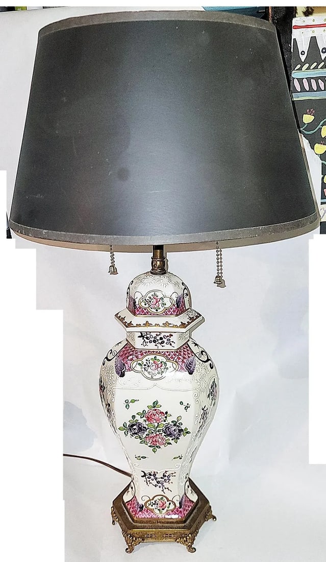 1920s Famille Rose Samson Crested Table Lamp - 2