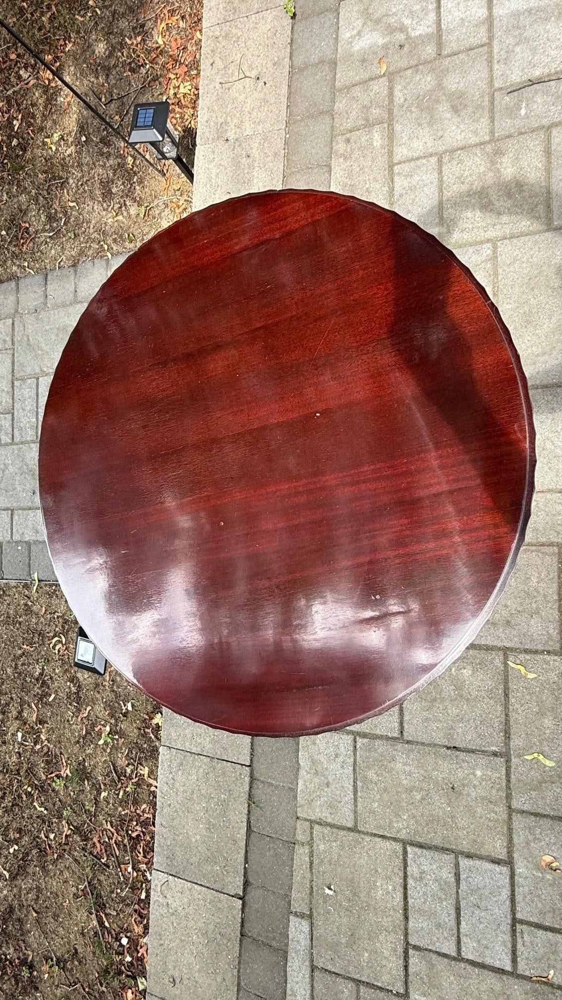 Barbara Barry for Baker Fluted Edge Mahogany Round Entry Table - 5