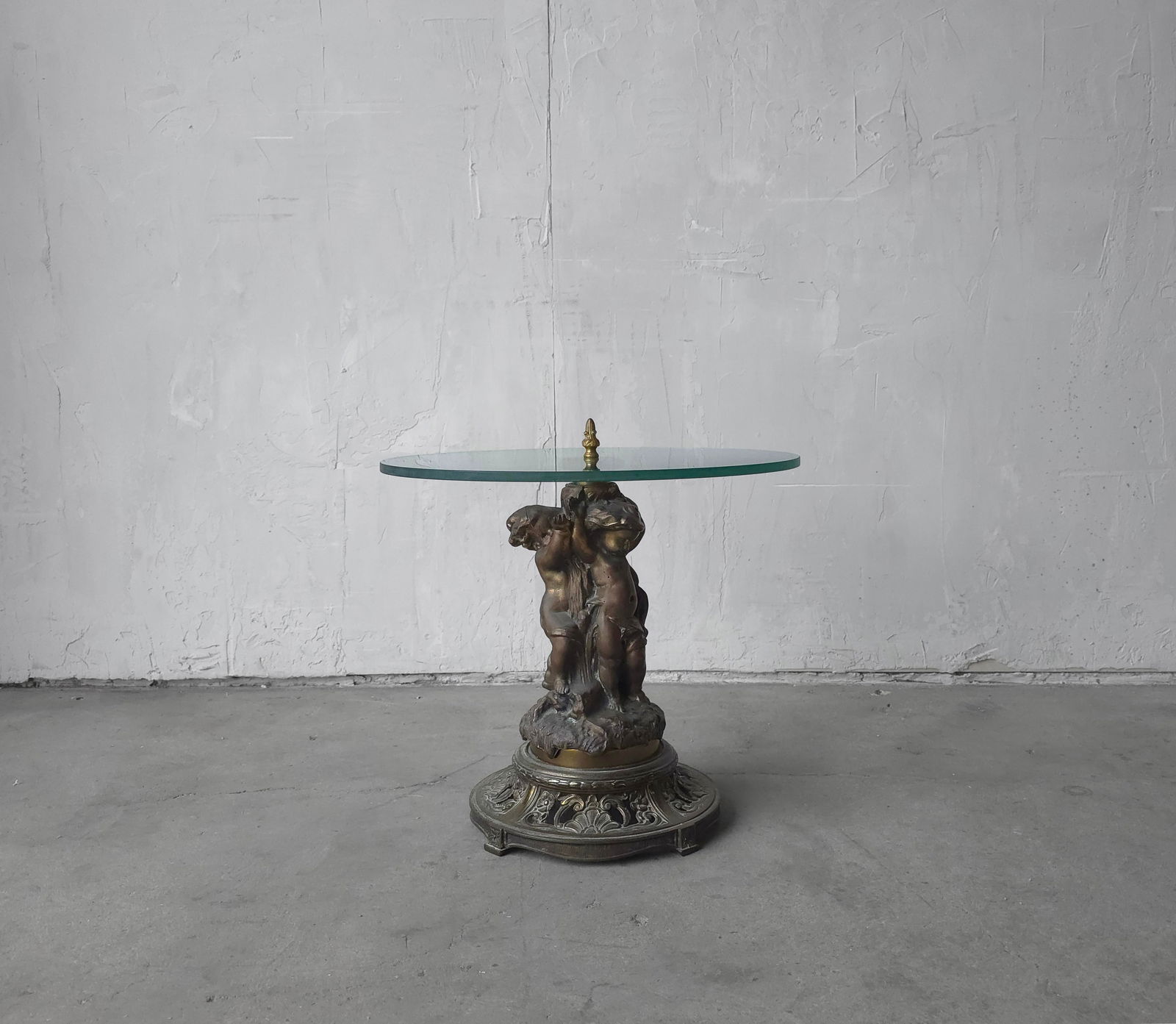 Antique 19th Century Patinated Bronze and Glass Putti Side Table - 2