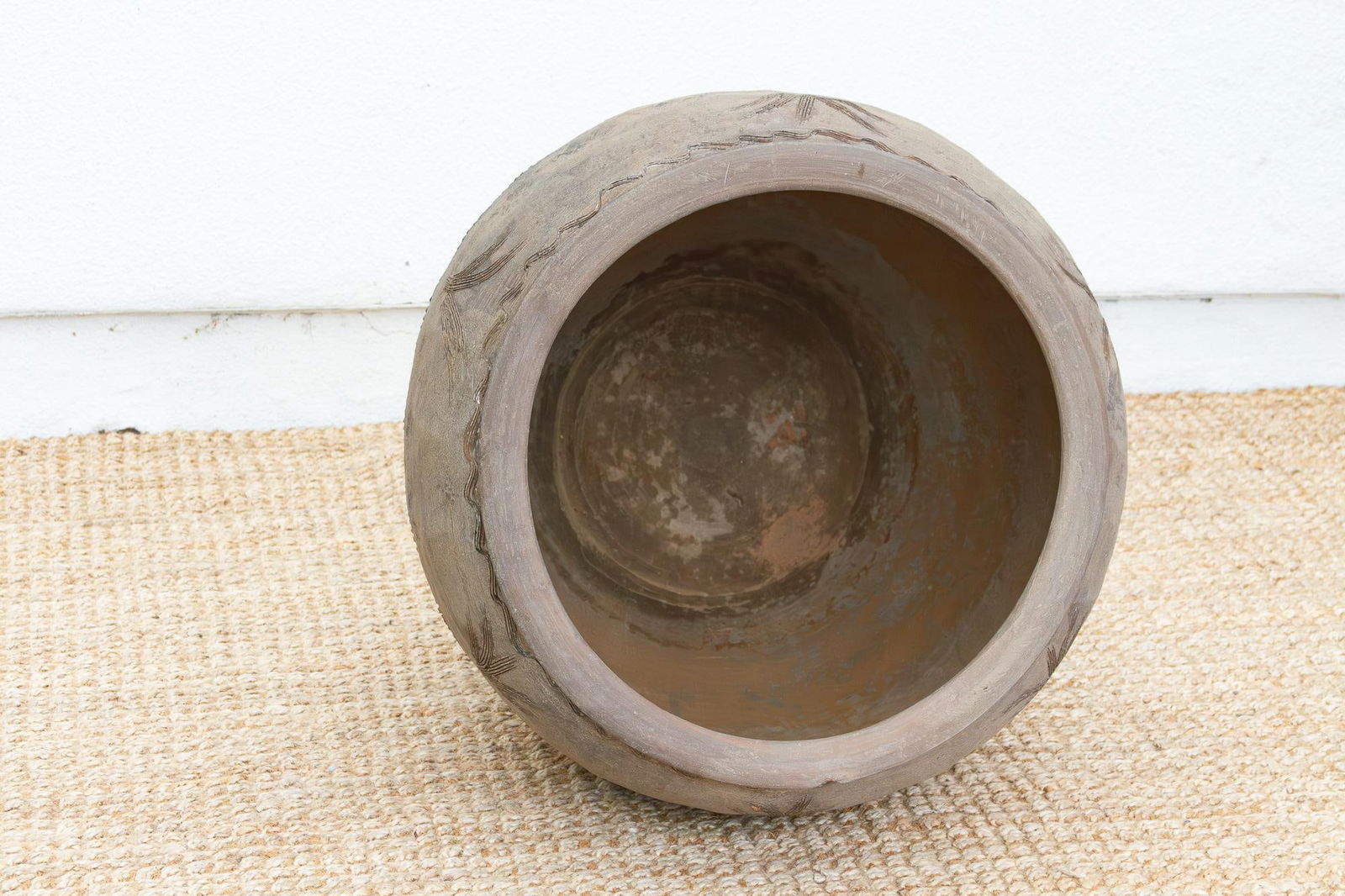 Ranch House, Large Vintage Etched Planter - 6