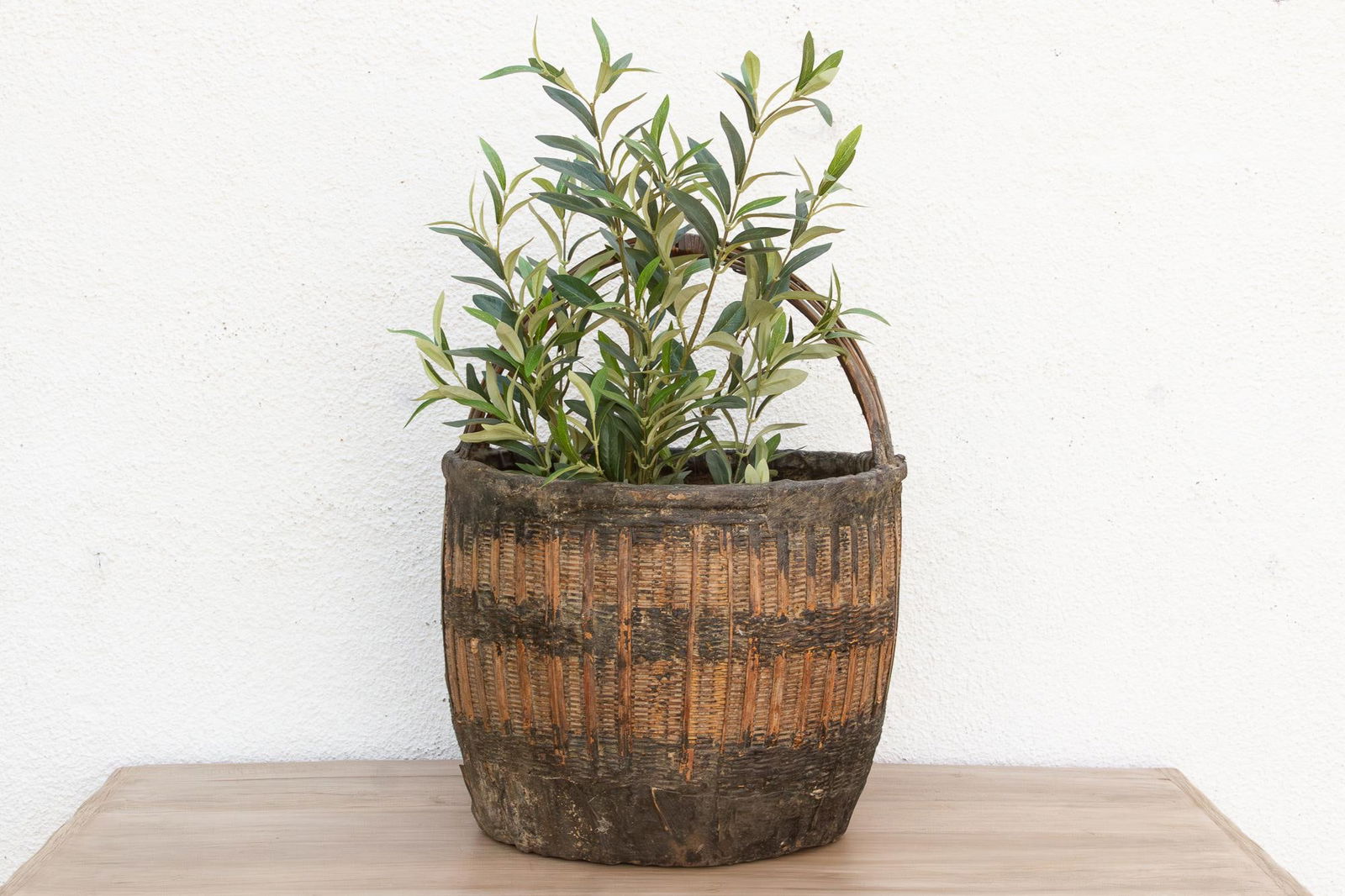 Vintage English Farmhouse Basket - 2