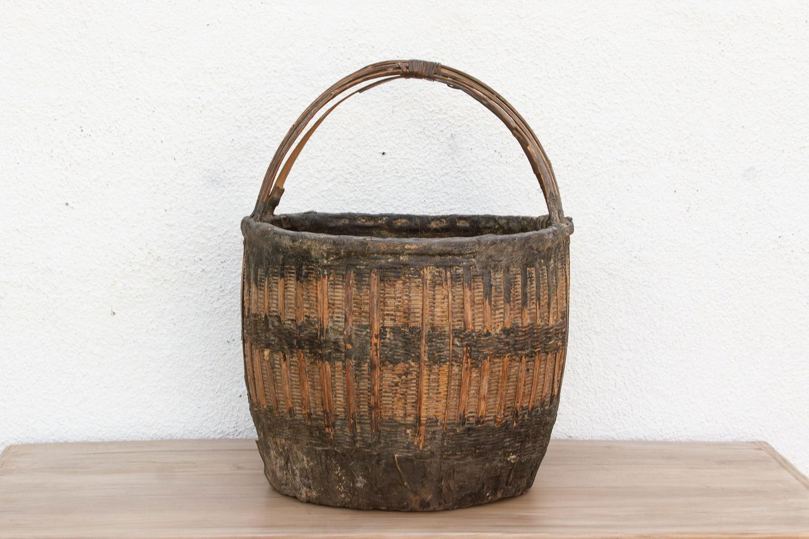 Vintage English Farmhouse Basket - 3