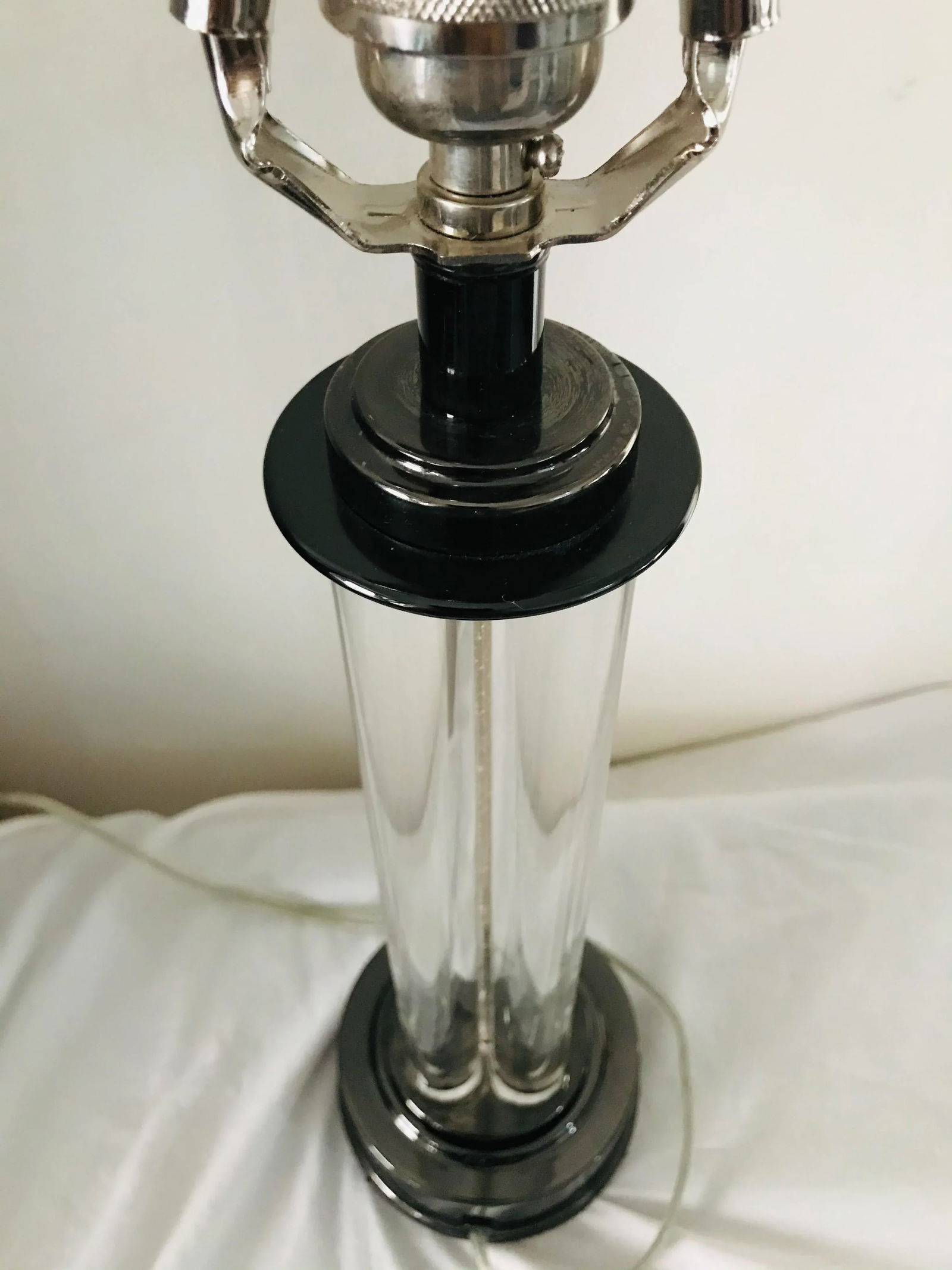 Vintage 1990s Robert Abbey Lucite Cylinder W/ Platinum Table Lamp - 3