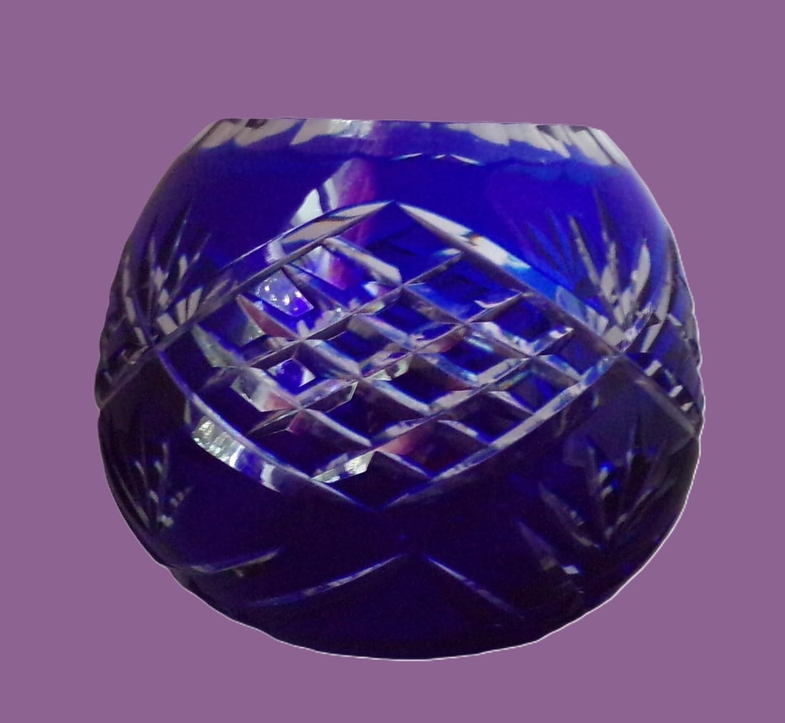 4 Inch Tall Cobalt Blue Cut to Clear Crystal Vase - 4