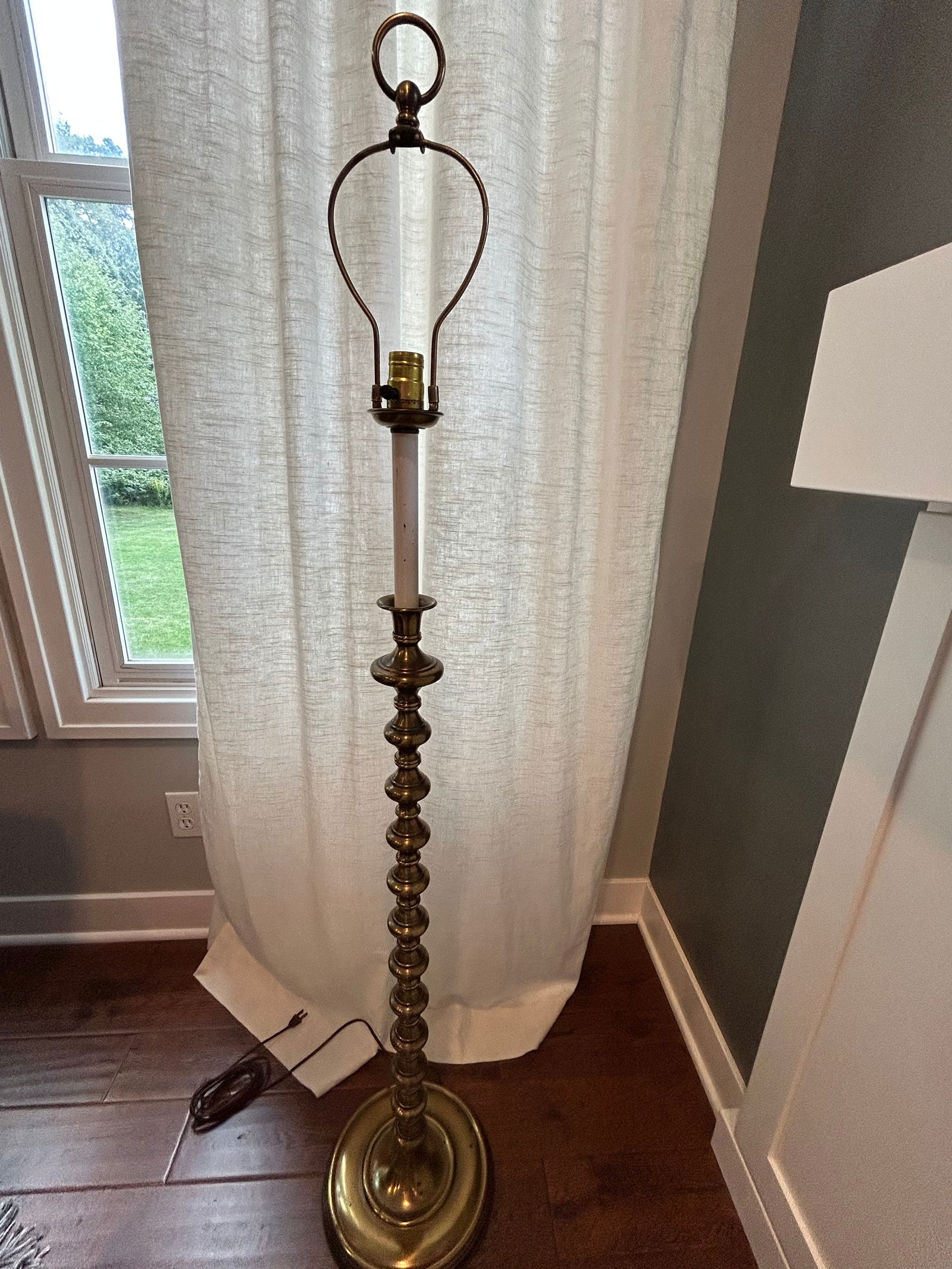 Vintage Mid-Century Modern Hollywood Regency Gold Stacked Orb Floor Lamp With Black Hardback Drum Sh - 15