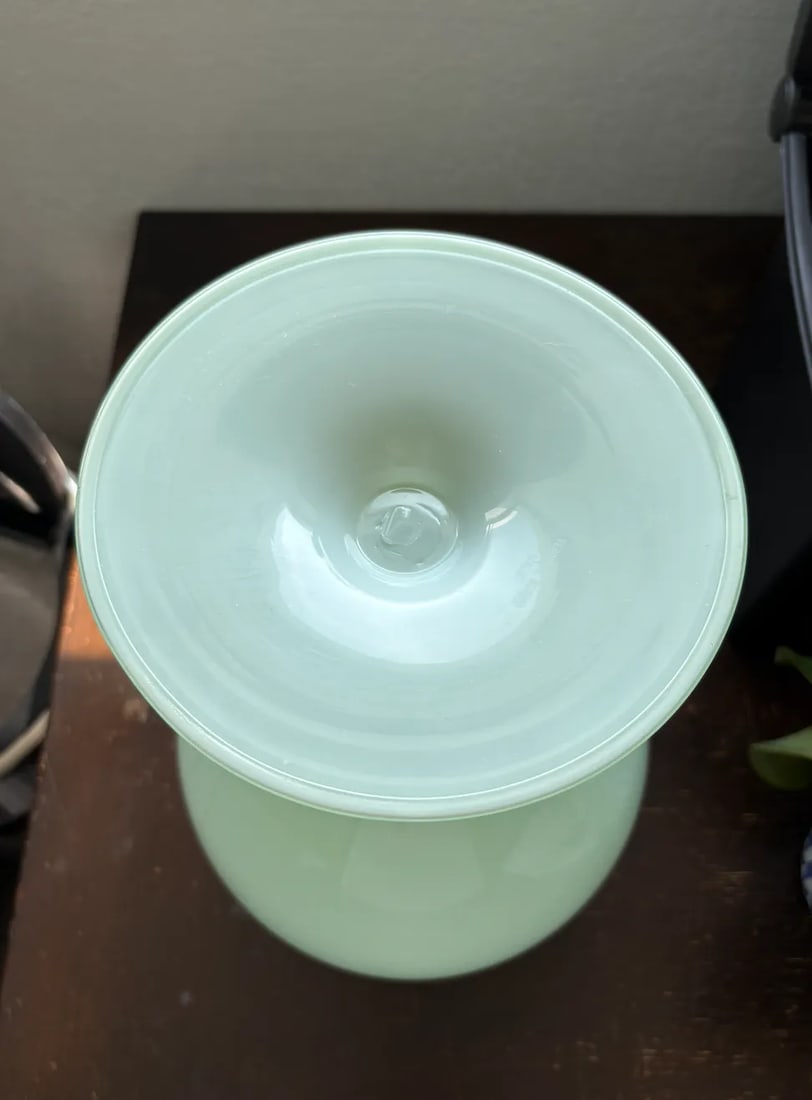 1930s Seguso Vetri d'Arte Veronese Vase in Green - 9