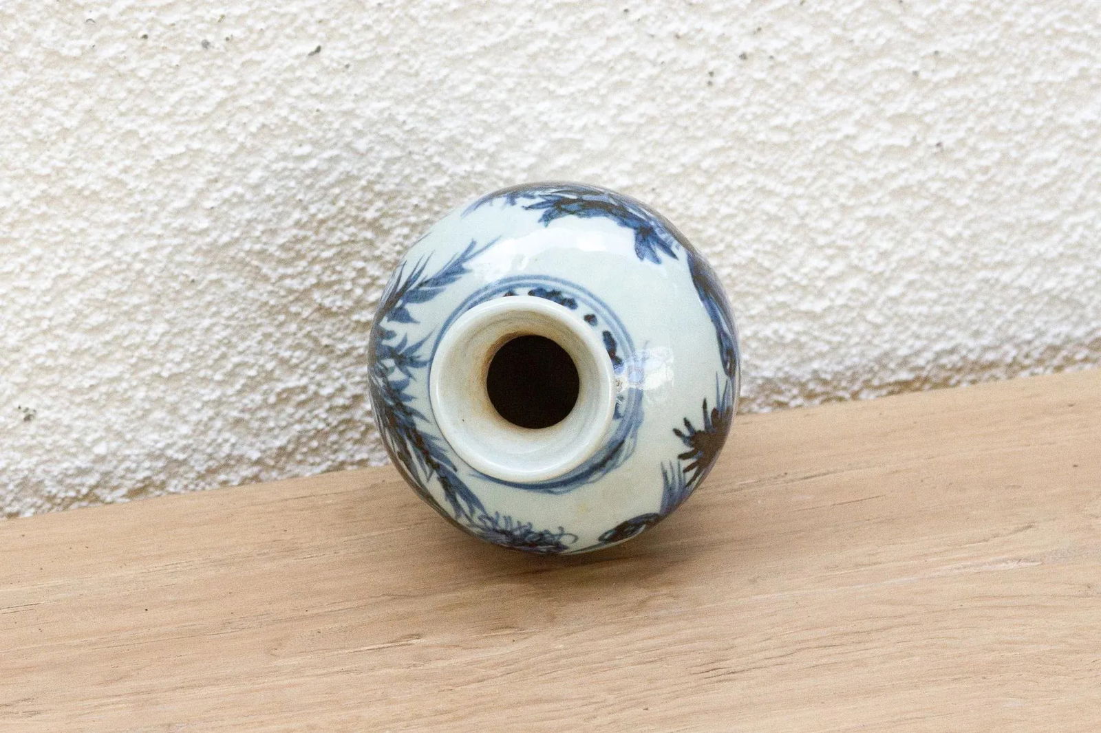 Rich Cobalt Blue & White Porcelain Vase - 6