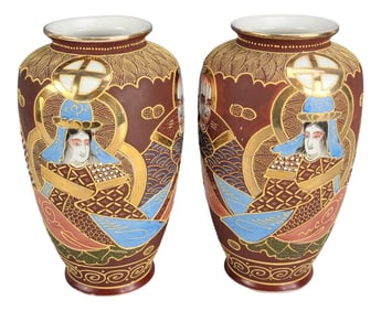 Pair of Japanese Moriage Hand Painted Satsuma-Style Vases With Gilt Figures, 1920s 7.5"