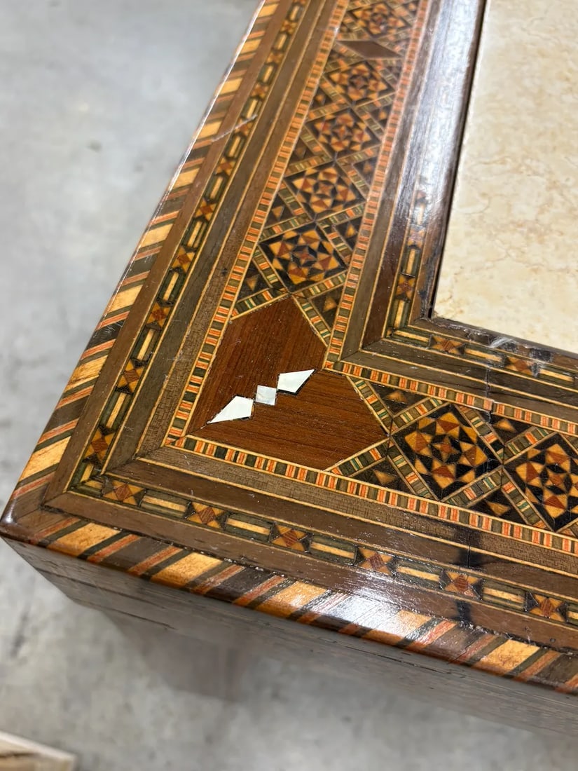 1980s Vintage Moroccan Accent Table With Travertine Marble Insert - 4