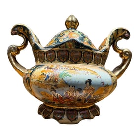 Vintage Japanese Export Hand Painted Satsuma Pottery Large Tureen With Gold Geisha