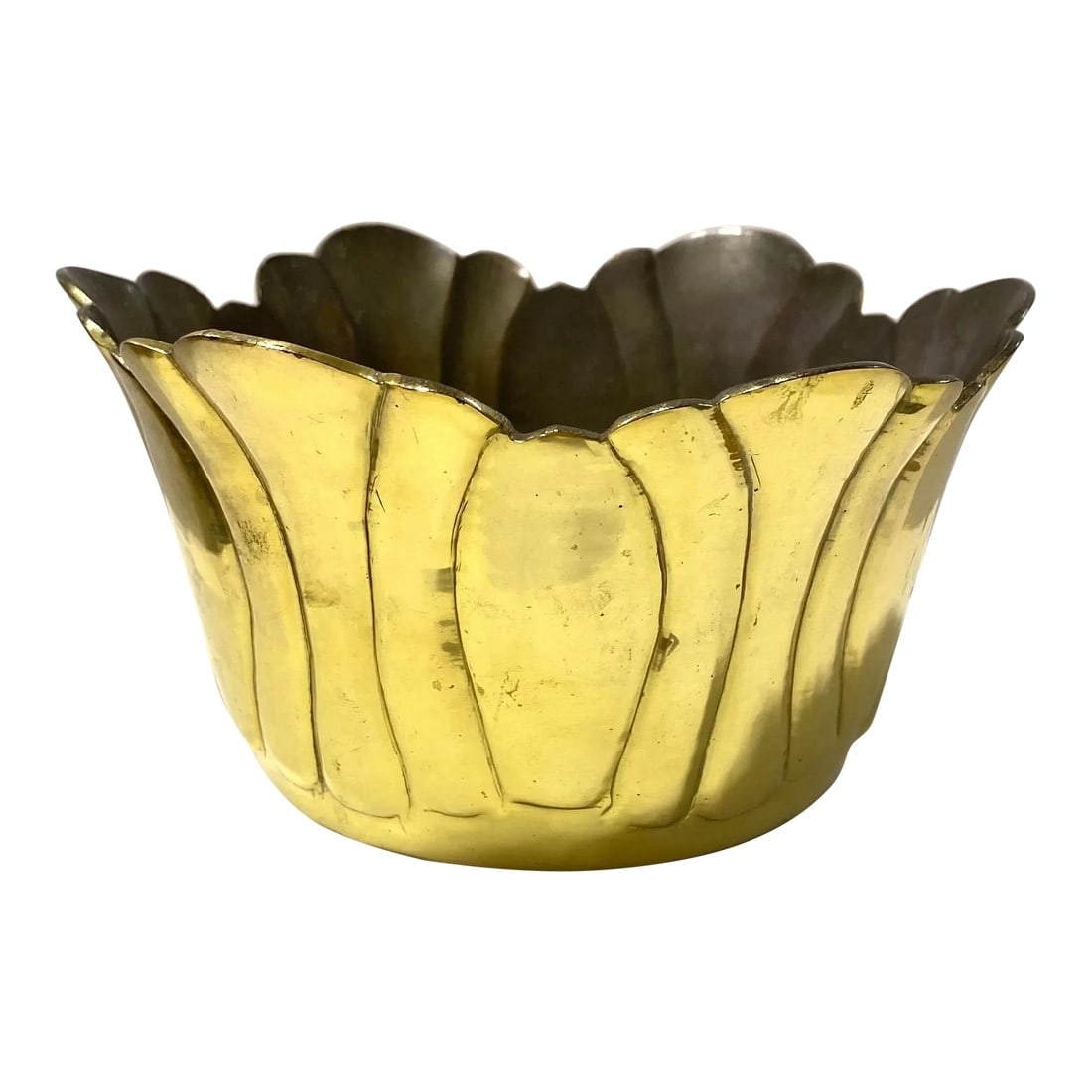 Hollywood Regency Brass Lotus Bowl Cachepot: This is a beautiful piece. And for it's size it has some weight to it. I believe it's an older brass piece. Condition: Alterations: Original Condition Unaltered Imperfections: Some Imperfections Condi