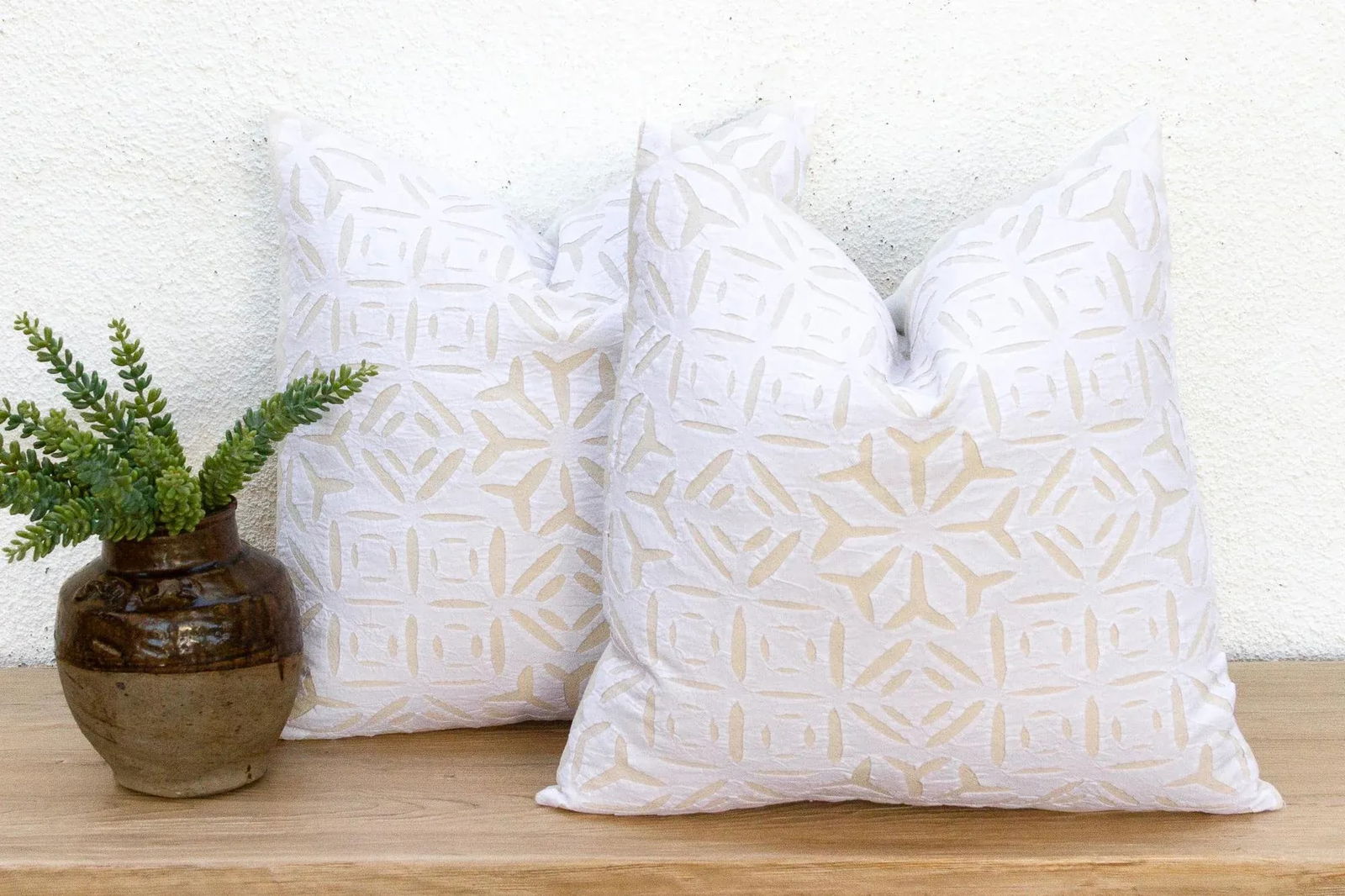 Jaipur White, Pair of Appliqué Pillow Covers - 2