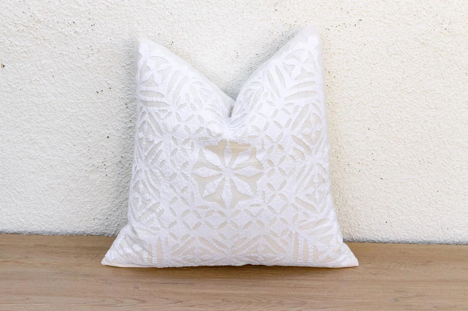Gulzar Applique Pillow Cover - 3