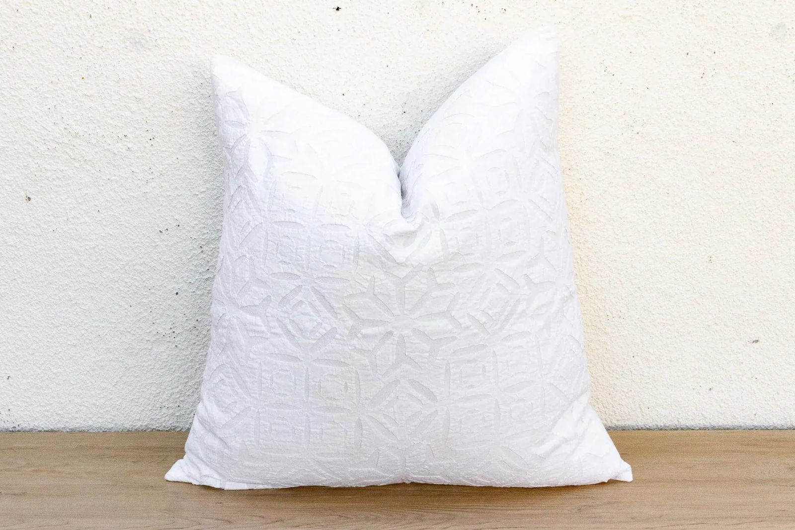 Morning Star Appliqué Pillow Cover - 5
