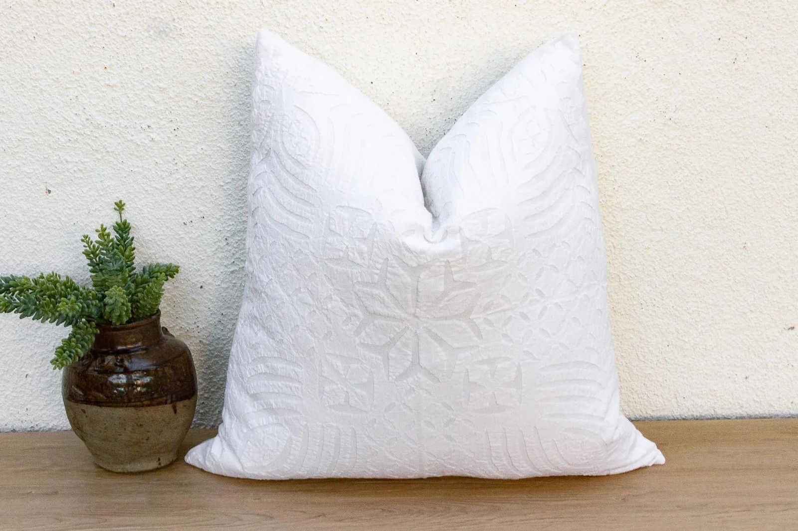 Lily Blossom Appliqué Pillow Cover - 2