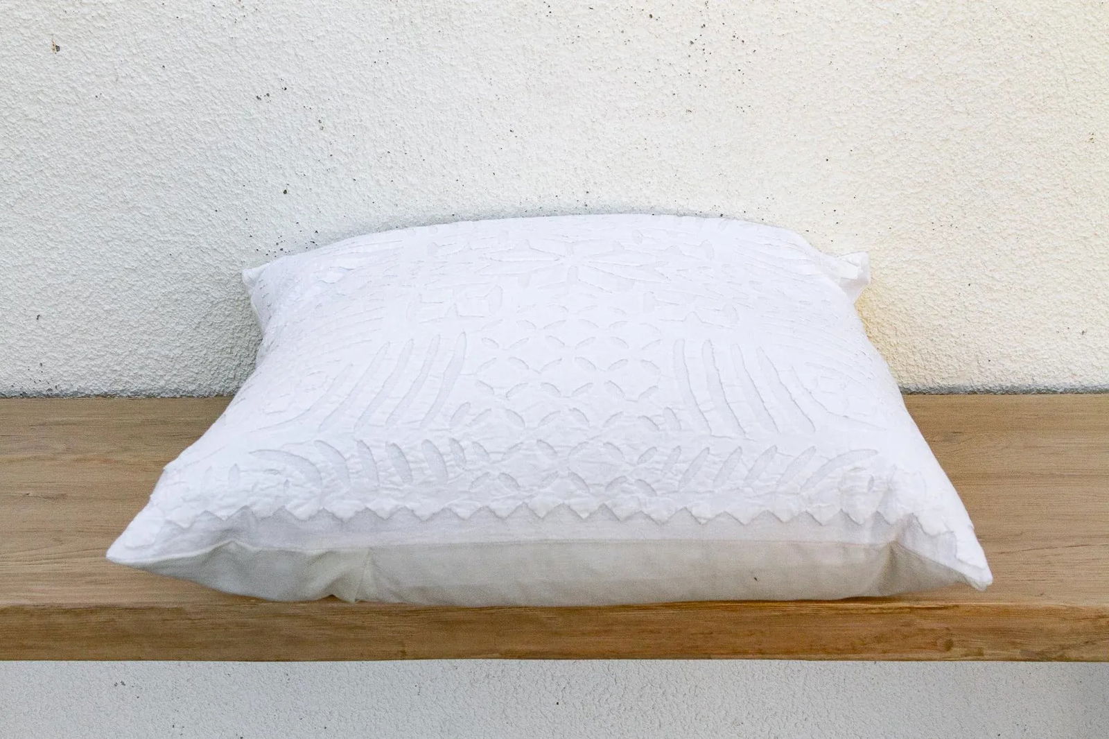 Lily Blossom Appliqué Pillow Cover - 4