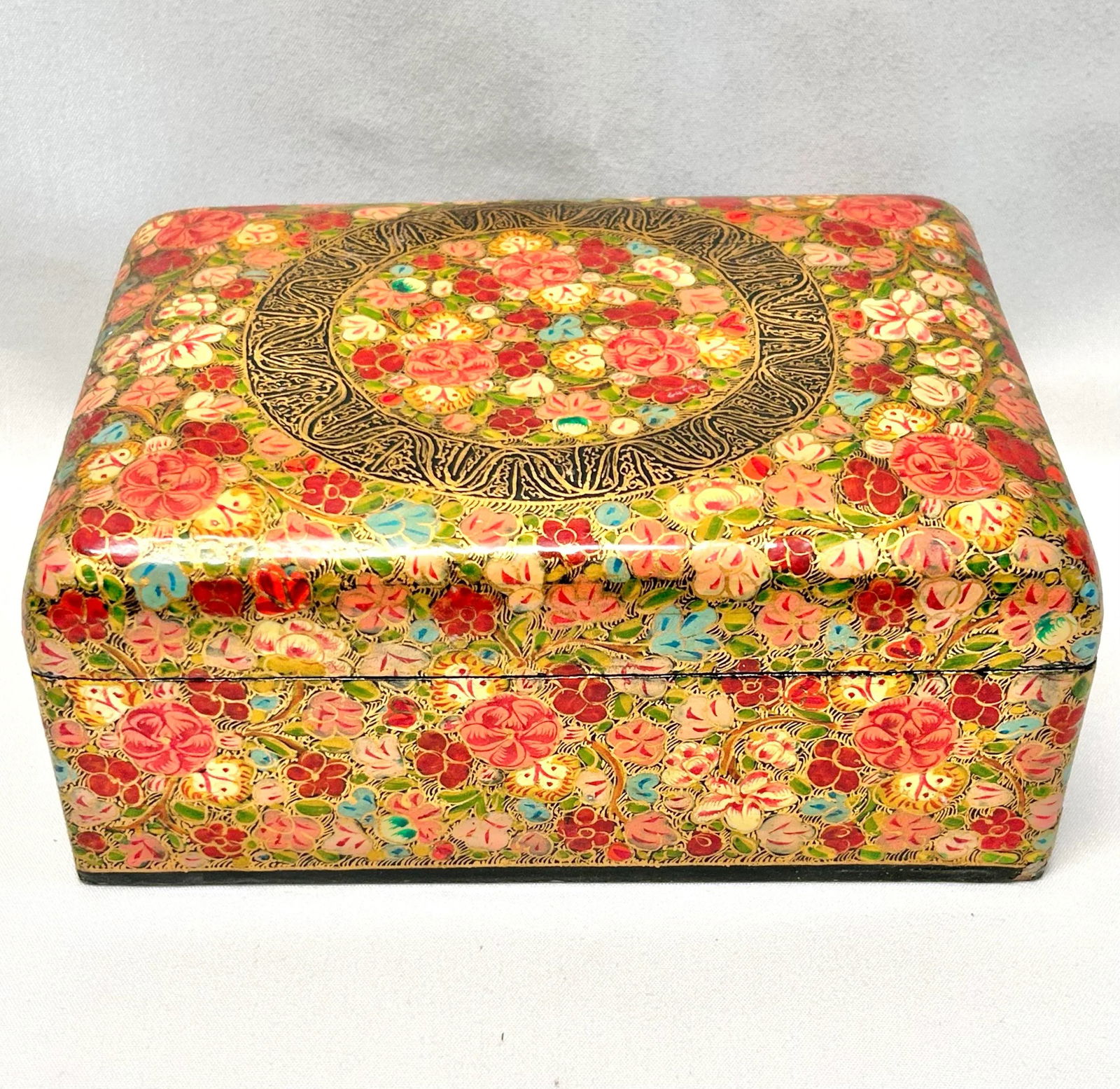1920s Antique Kashmiri Floral Paper Mache Box - 3