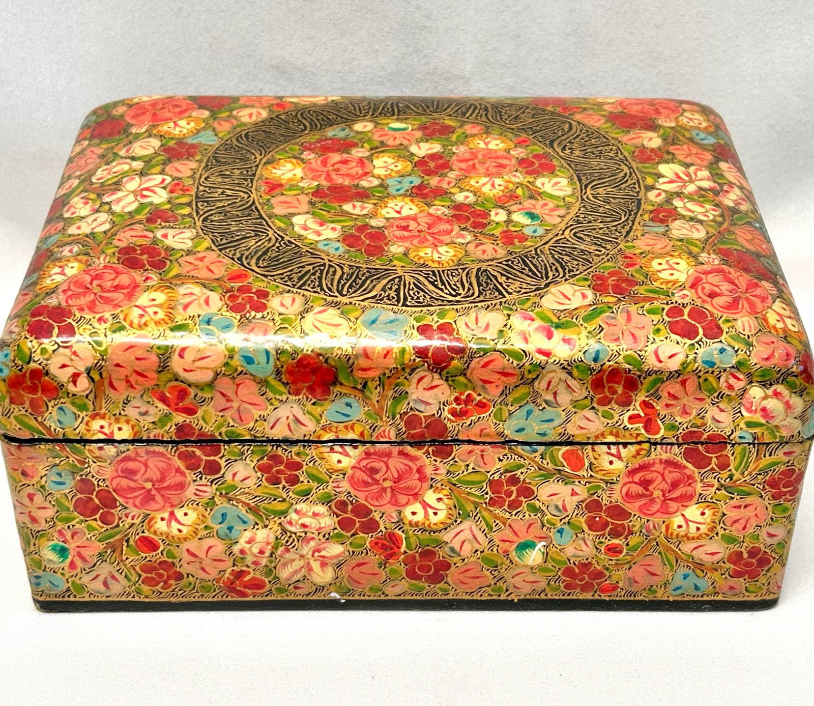 1920s Antique Kashmiri Floral Paper Mache Box - 5