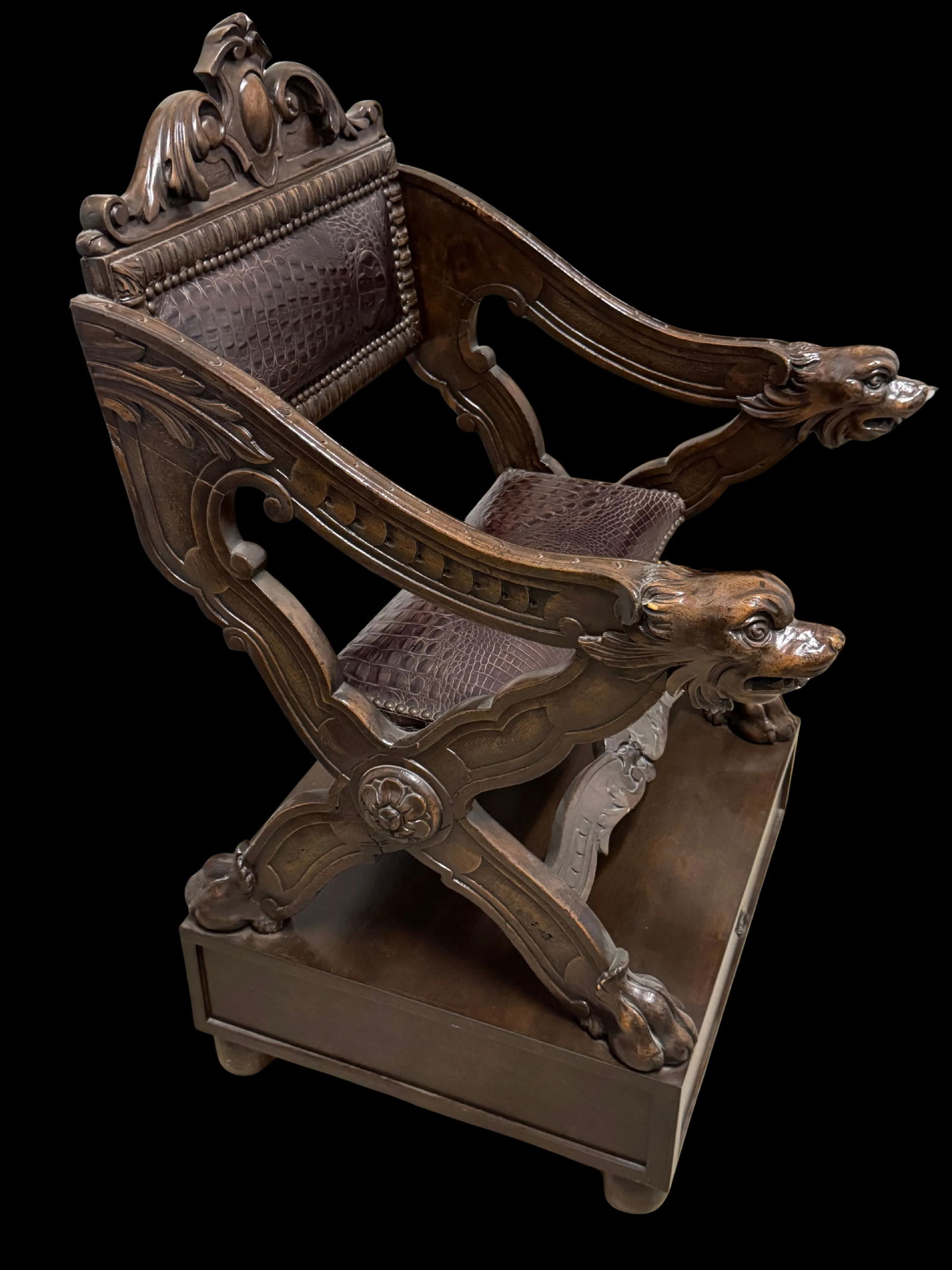 Early 20th Century Carved Dog-Head Savonarola Chair With Drawer Base, Renaissance Revival Style - 10