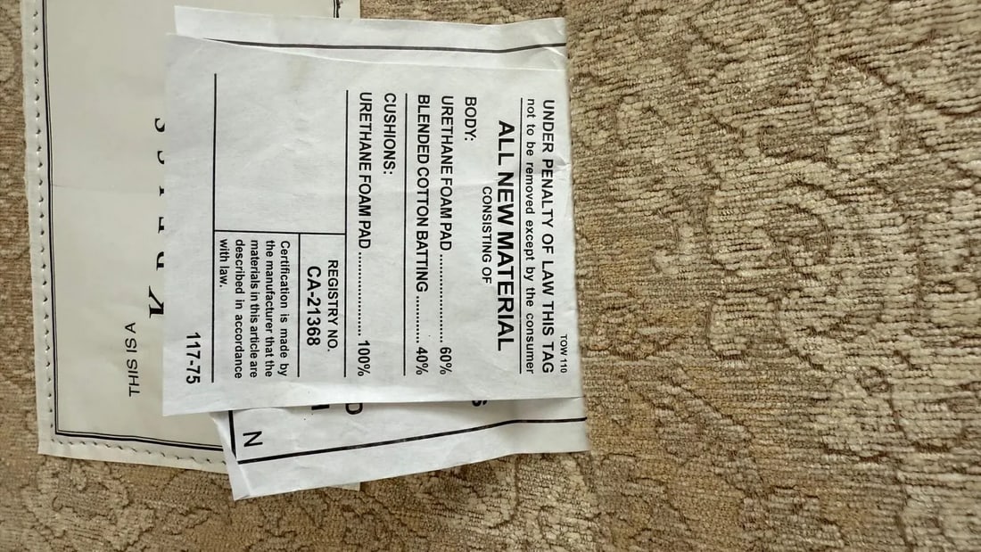 Kreiss Collection Right-Arm Chaise Lounge in Textured Damask Fabric - 10