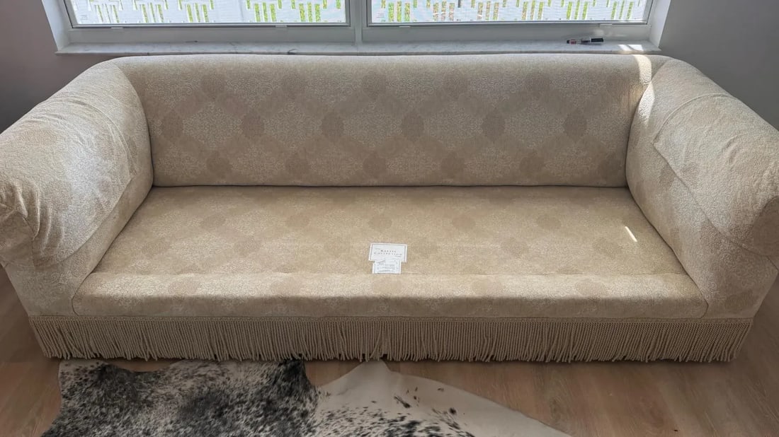 Kreiss Collection Rolled-Arm Sofa With Decorative Fringed Skirt - 4