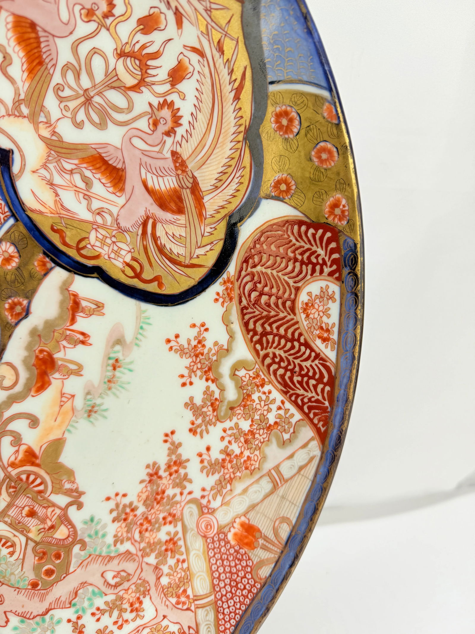 Monumental Japanese Imari Charger With Phoenix & Floral Reserves, Late Edo 19th - 13