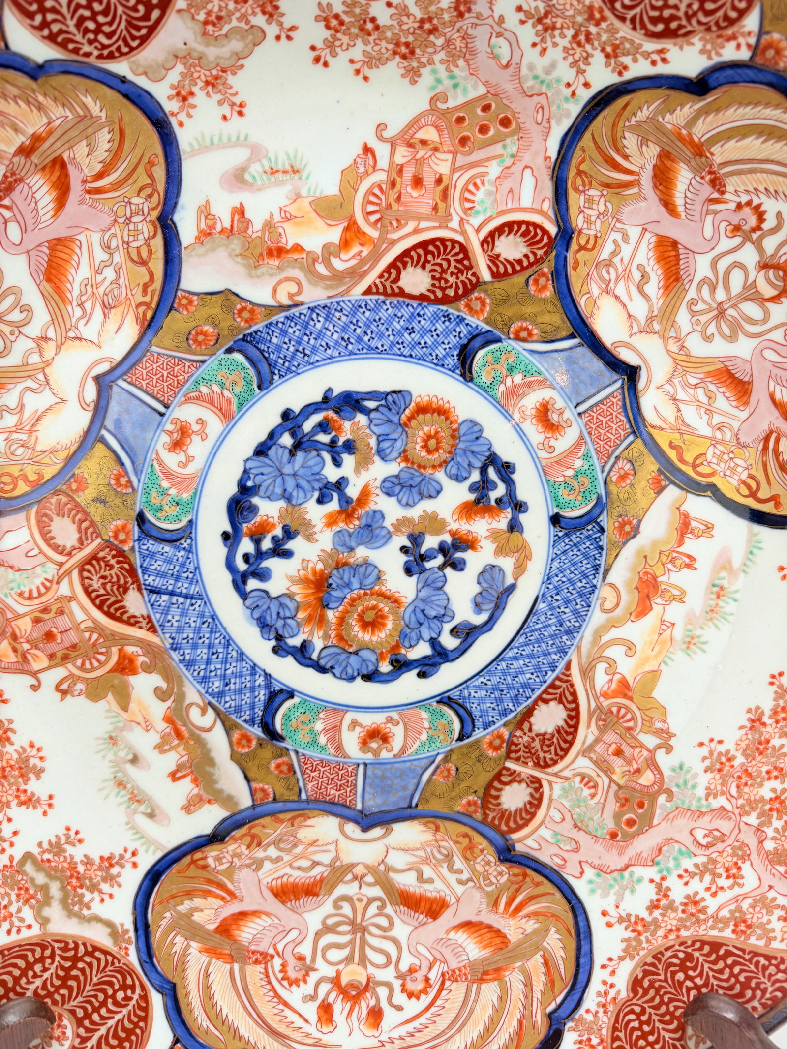 Monumental Japanese Imari Charger With Phoenix & Floral Reserves, Late Edo 19th - 5